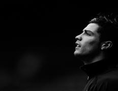 穆古鲁扎意外战胜湖人，刷新纪录引爆全场！再创辉煌时刻